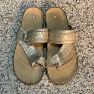 Thread Toe Wrap Sandals